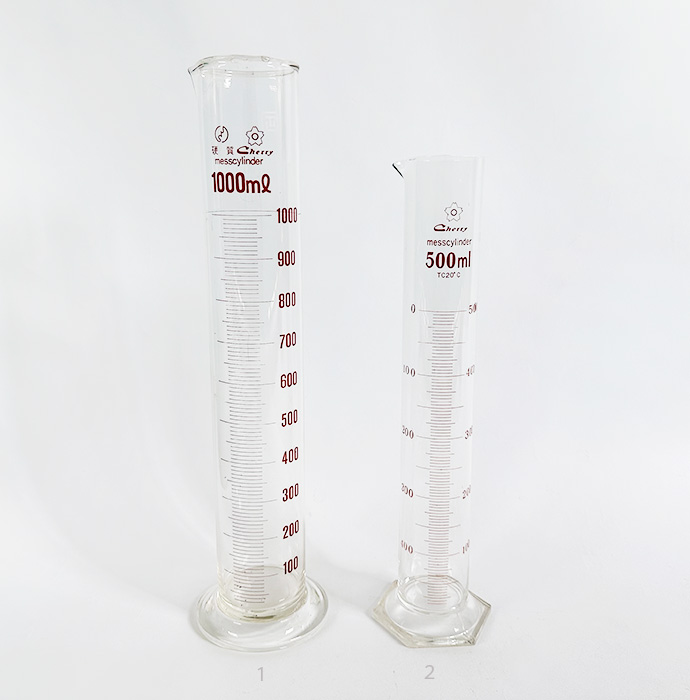 シリンダー　1000ml/500ml